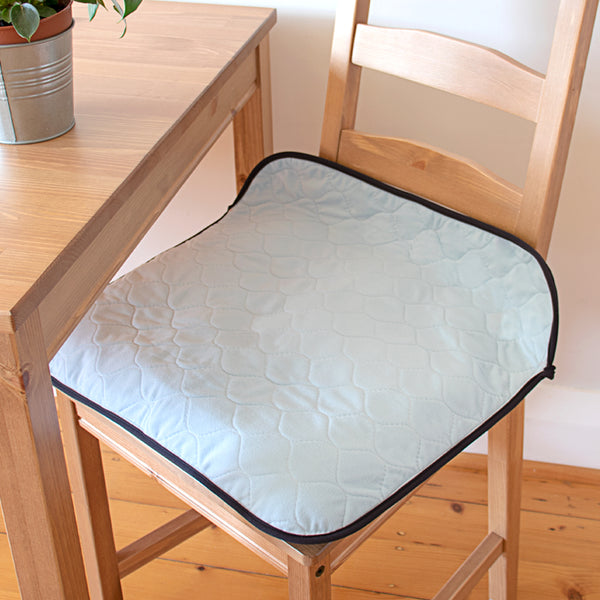 Waterproof & Absorbent Chair Pad (with ties)