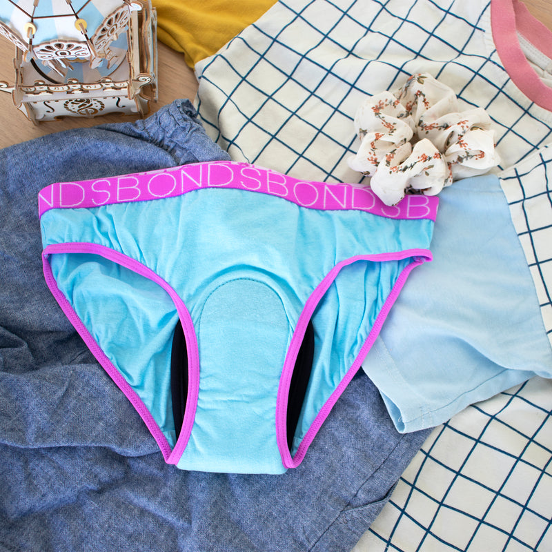 Girl's BONDS Bikini Brief with period pad (single)